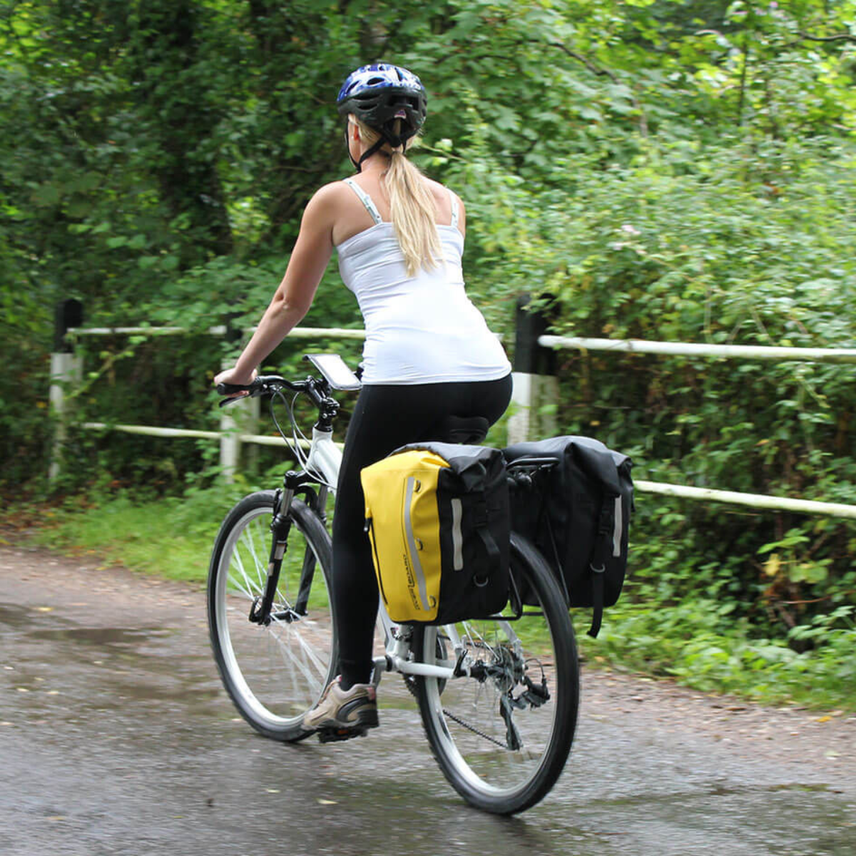 Classic Waterproof Bike Pannier - 17 Litres