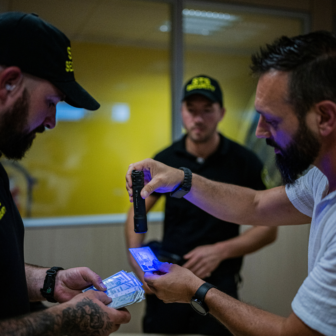 TAC7R Tactical Rechargeable Torch