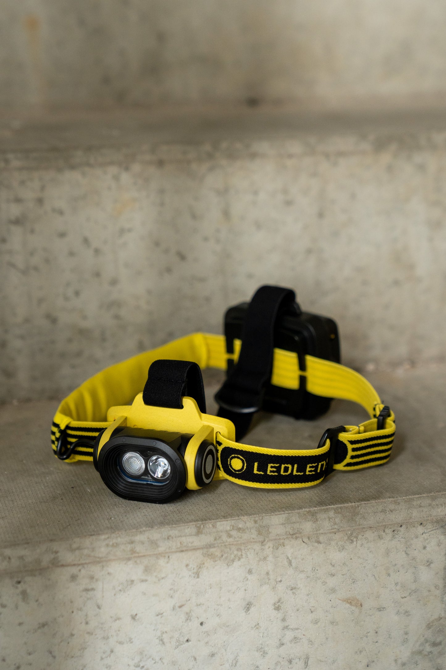 EXH6R Head Lamp