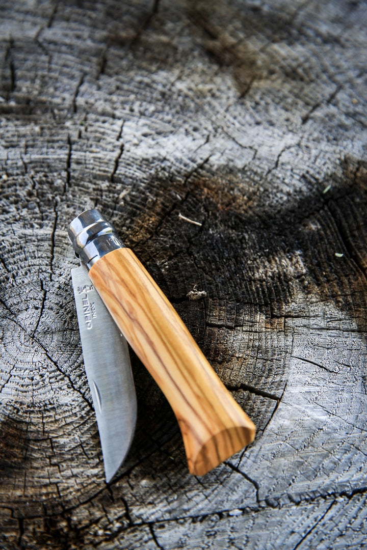 Traditional Classic N°12 Carbon Steel