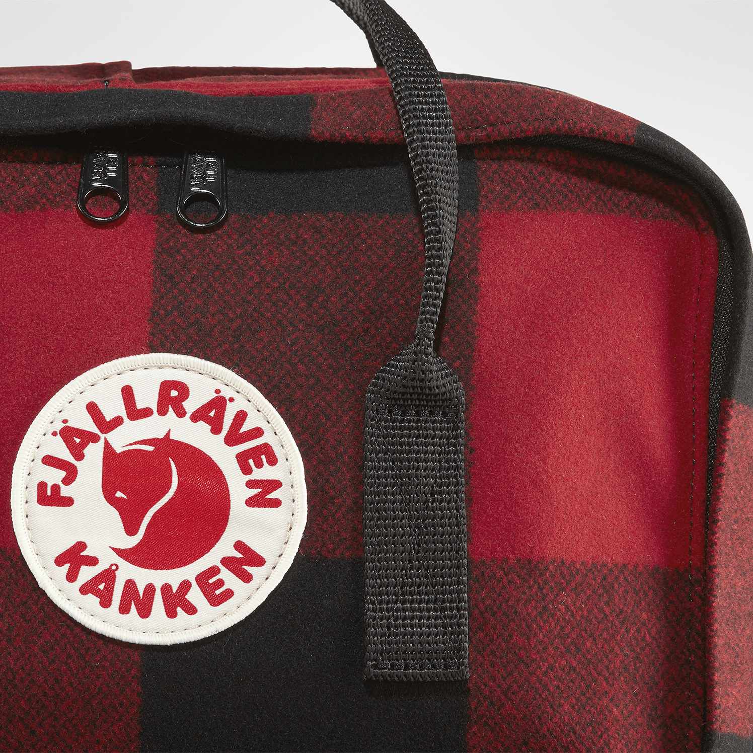 320-550 - Red-Black