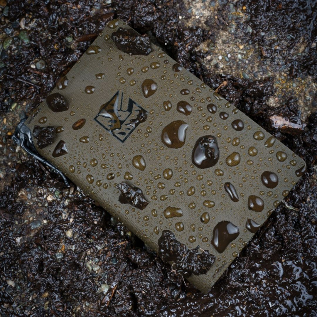 Monsoon Horizon Wallet - Dark Green