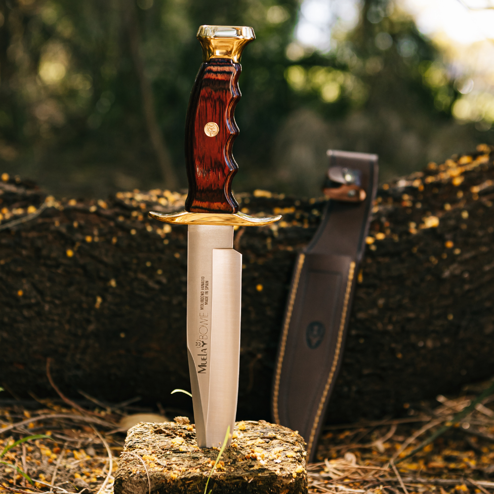 Bowie - Coral Wood Handle Knife