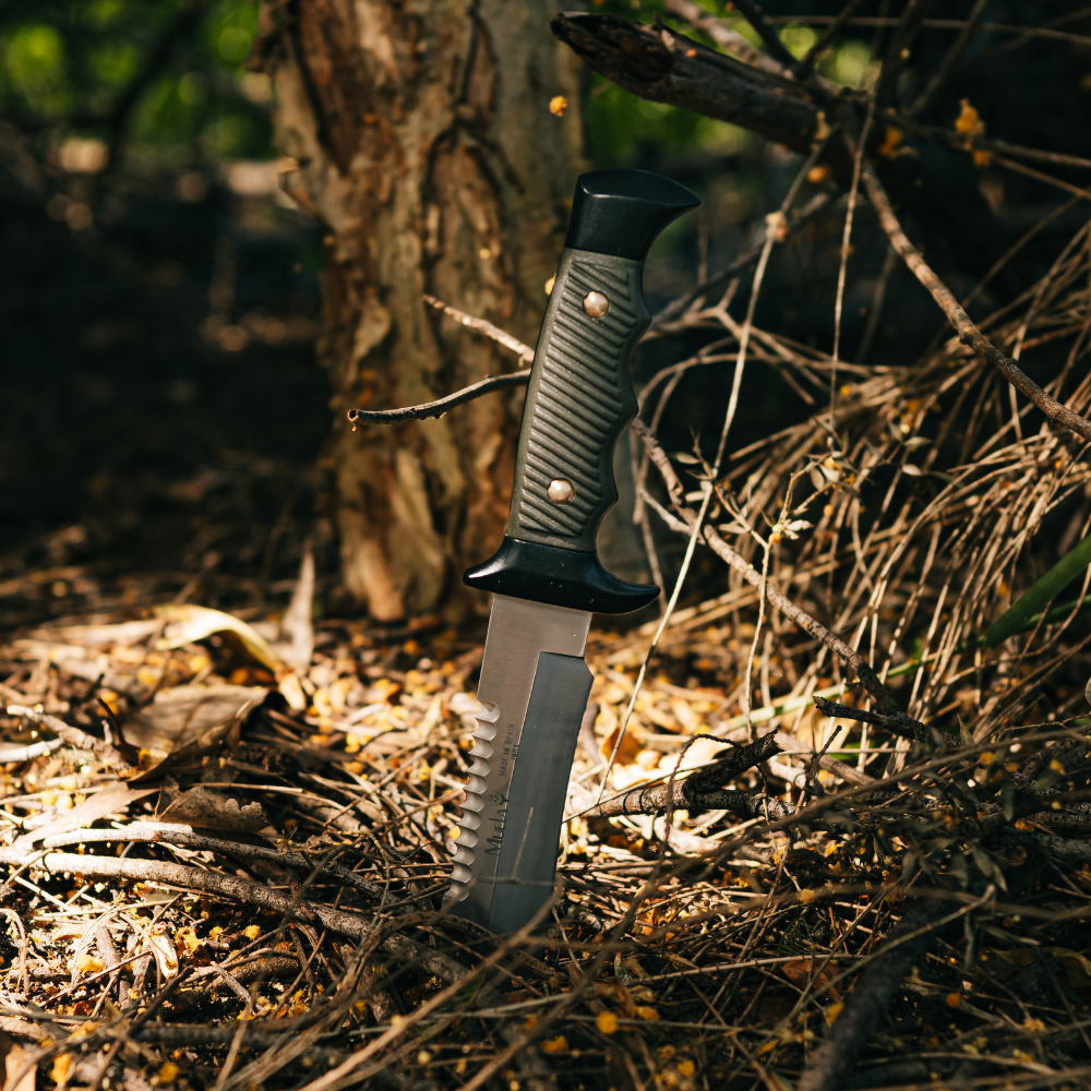 Military Knife - Green Handle