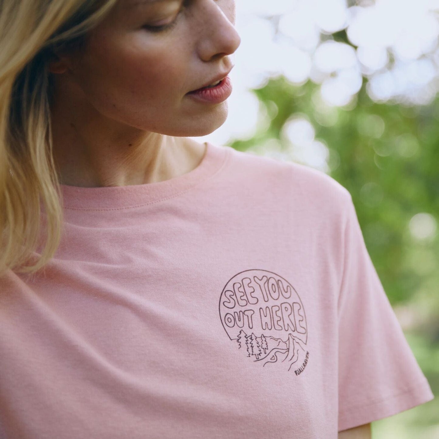 Hemp Blend Out Here T-shirt W