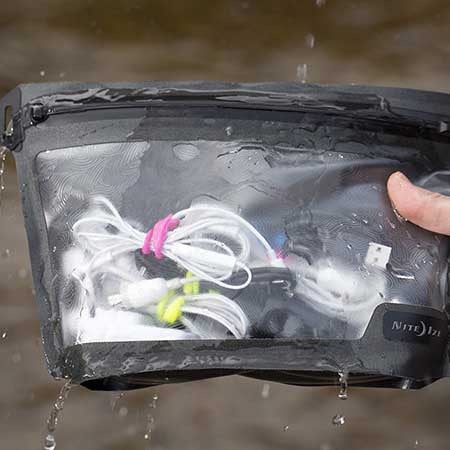 RunOff Waterproof 3-1-1 Pouch