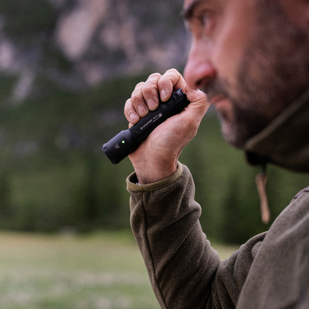 TAC6R Tactical Rechargeable Torch