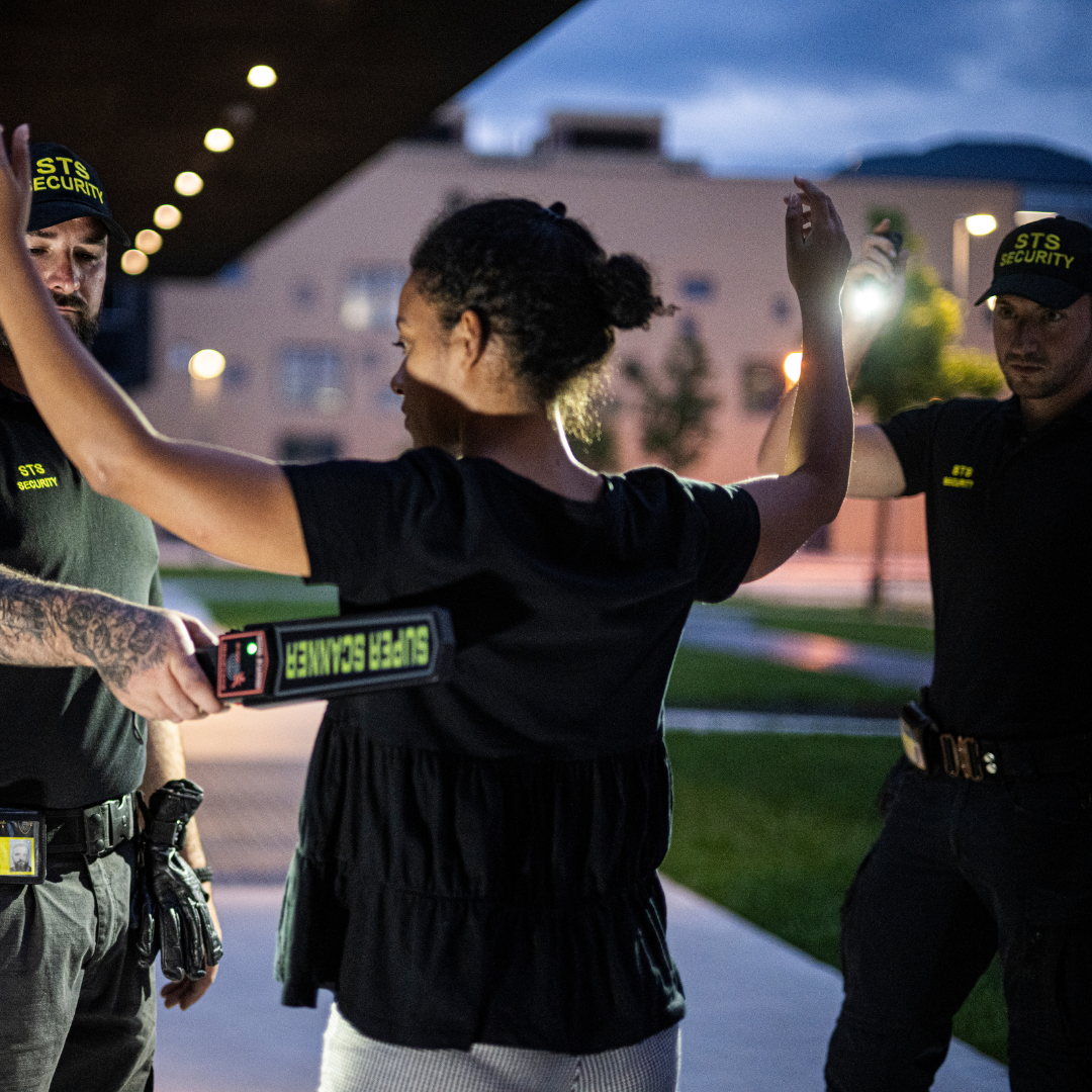 TAC7R Tactical Rechargeable Torch