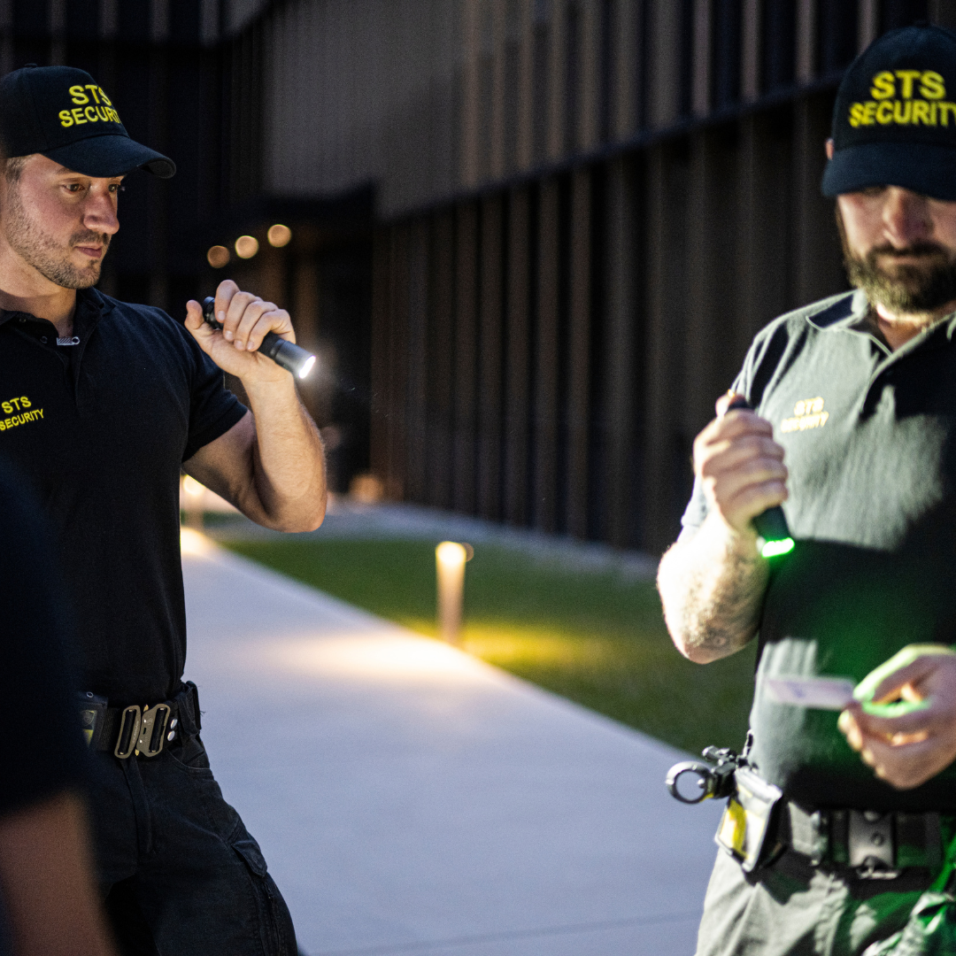 TAC7R Tactical Rechargeable Torch