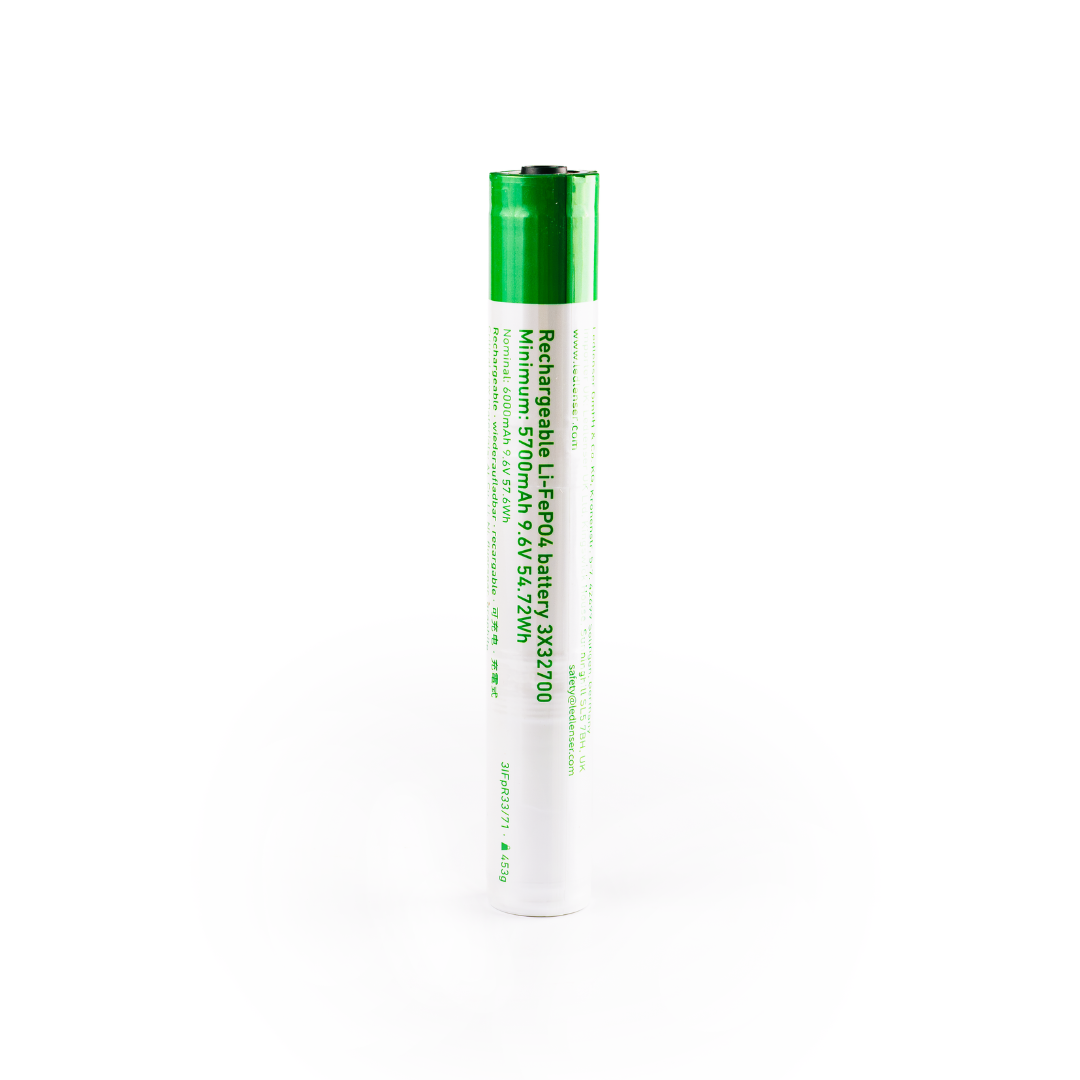 3 x 32700 Li-Fe Rechargeable Battery Pack 9.6V / 6000mAh